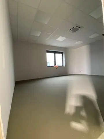 Heller Raum nach dem Innenausbau